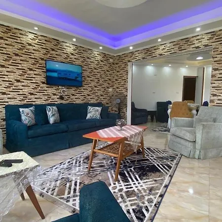 Salah Eldin 2 Bed Rooms Super Lux Chalet Apartment , Garden&Sea View, First Floor , Family Only سوبر لوكس شاليه دور اول المعموره الشاطىء بجوار المنتزه Mamoura Alexandria مع كارنيهات الدخول طول السنه و الشاطىء الخاص من اول مايو لنهايه اكتوبر للعائلات Extérieur photo