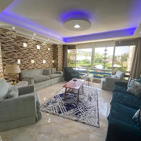 Salah Eldin 2 Bed Rooms Super Lux Chalet Apartment , Garden&Sea View, First Floor , Family Only سوبر لوكس شاليه دور اول المعموره الشاطىء بجوار المنتزه Mamoura Alexandria مع كارنيهات الدخول طول السنه و الشاطىء الخاص من اول مايو لنهايه اكتوبر للعائلات Extérieur photo