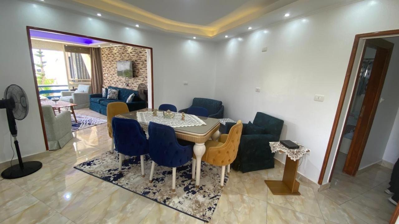 Salah Eldin 2 Bed Super Lux , Garden&sea View, First Floor , Family Only سوبر لوكس دور اول المعموره الشاطىء بجوار المنتزه Mamoura مع كارنيهات الدخول طول السنه و الشاطىء الخاص من اول مايو لنهايه اكتوبر للعائلات Appartement *