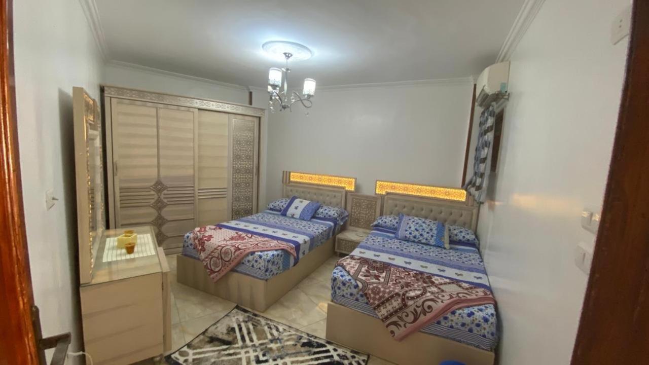 Appartement Salah Eldin 2 Bed Super Lux , Garden&sea View, First Floor , Family Only سوبر لوكس دور اول المعموره الشاطىء بجوار المنتزه Mamoura مع كارنيهات الدخول طول السنه و الشاطىء الخاص من اول مايو لنهايه اكتوبر للعائلات *