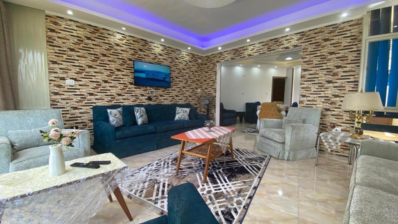 Salah Eldin 2 Bed Super Lux , Garden&sea View, First Floor , Family Only سوبر لوكس دور اول المعموره الشاطىء بجوار المنتزه Mamoura مع كارنيهات الدخول طول السنه و الشاطىء الخاص من اول مايو لنهايه اكتوبر للعائلات Appartement *